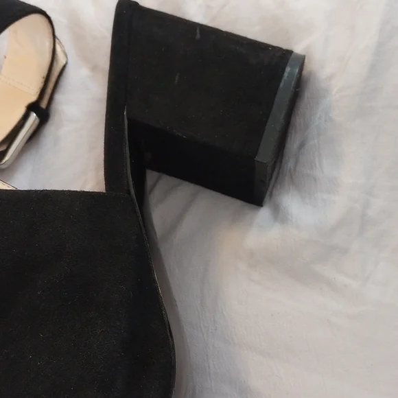 Nine West Heels - Picture 6 of 7